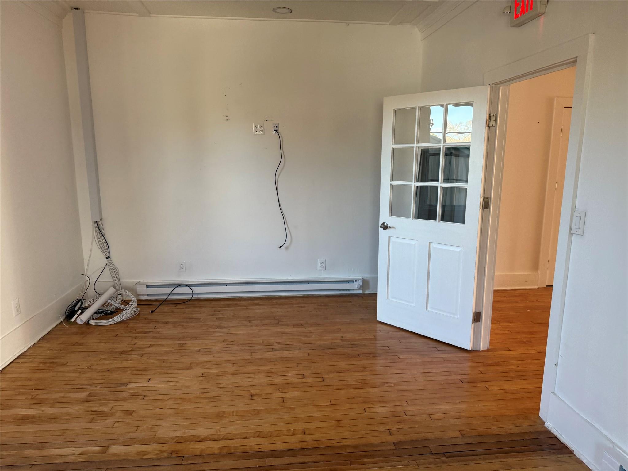 #7 photo, 500 Montauk Highway, Eastport , NY 11941