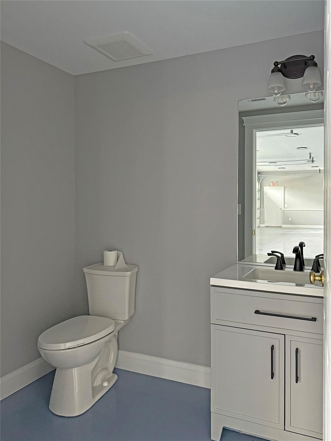 #6 photo, Undisclosed Avenue, サフォーク郡 Riverhead , NY 11901