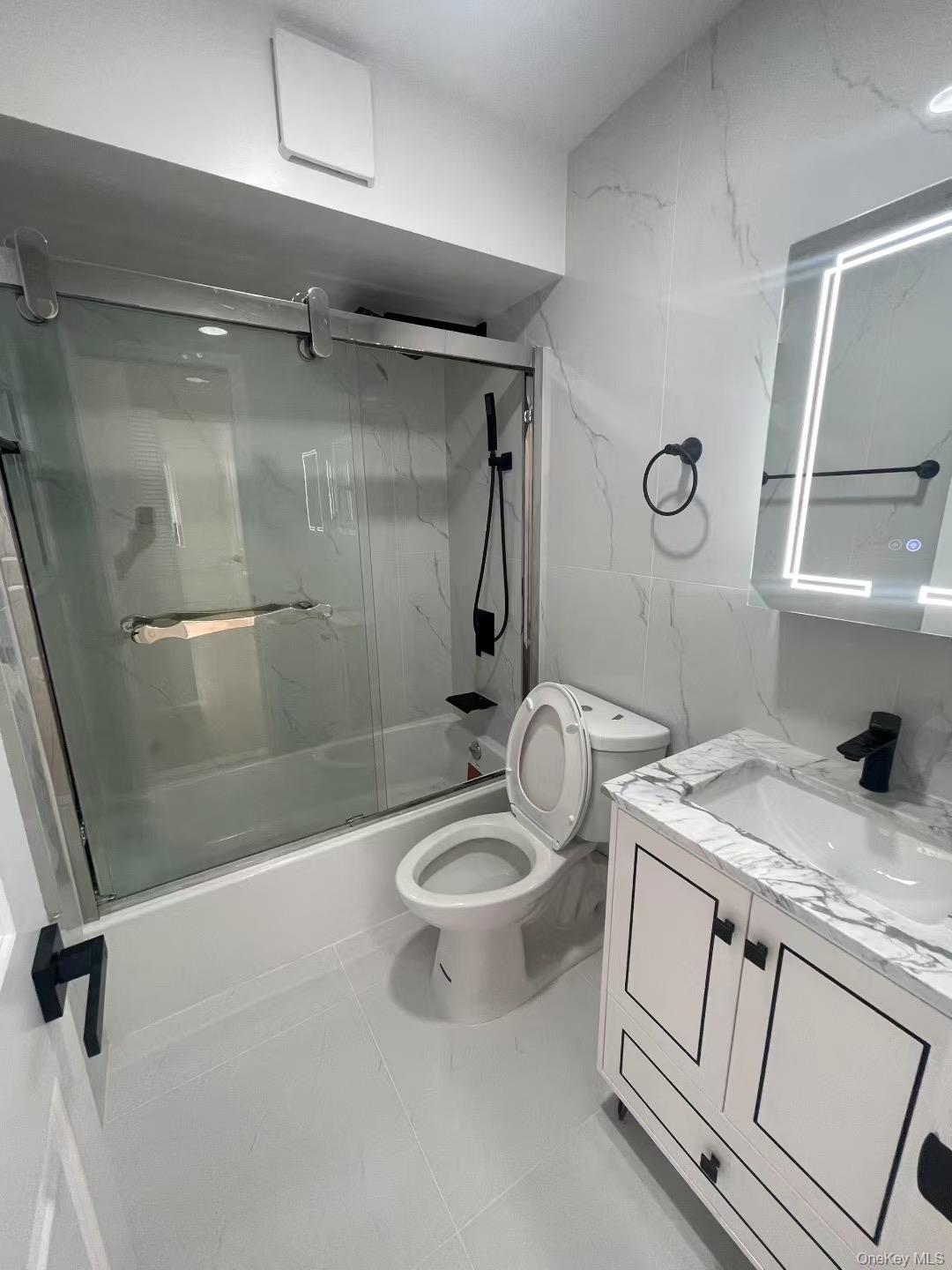 #3 photo, 144-23 Barclay Avenue, クイーンズ区 Flushing , NY 11355