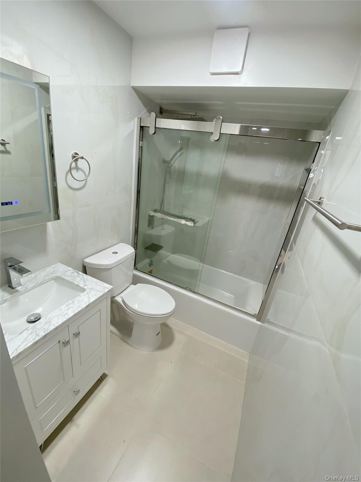 #8 photo, 144-23 Barclay Avenue, Flushing , NY 11355