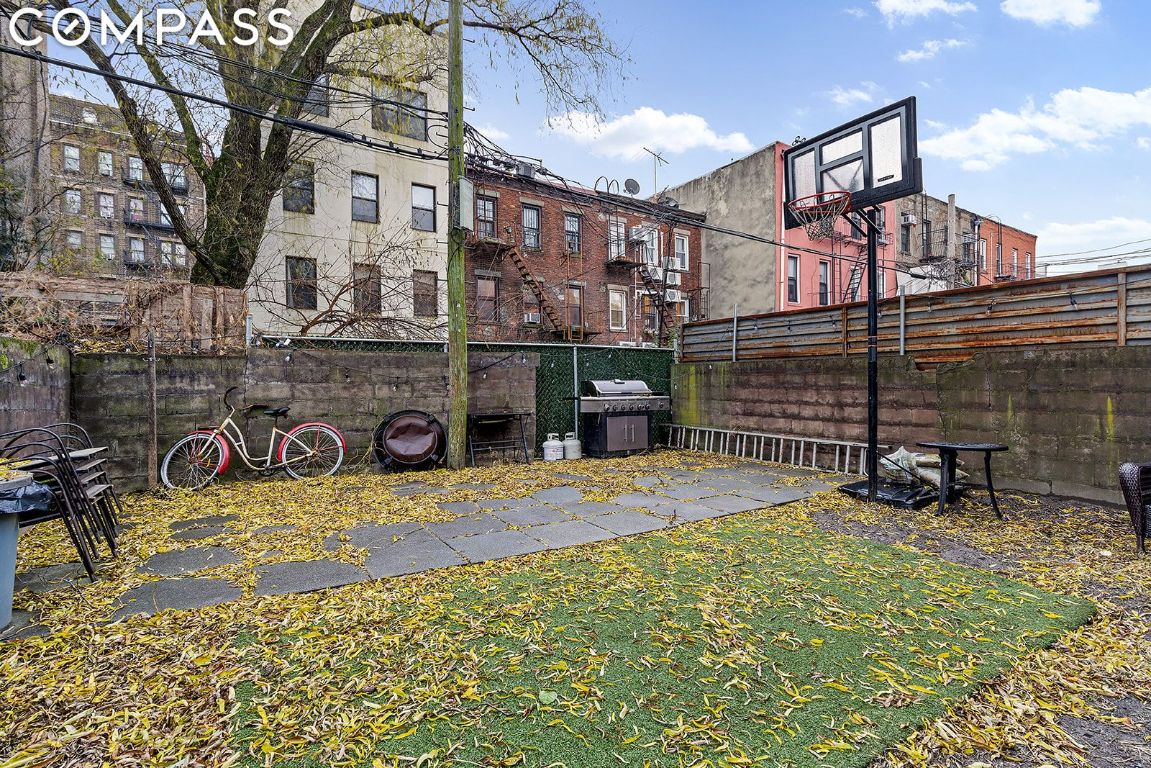 #5 photo, 418 S 4th Street, ブルックリン区 Williamsburg , NY 11211