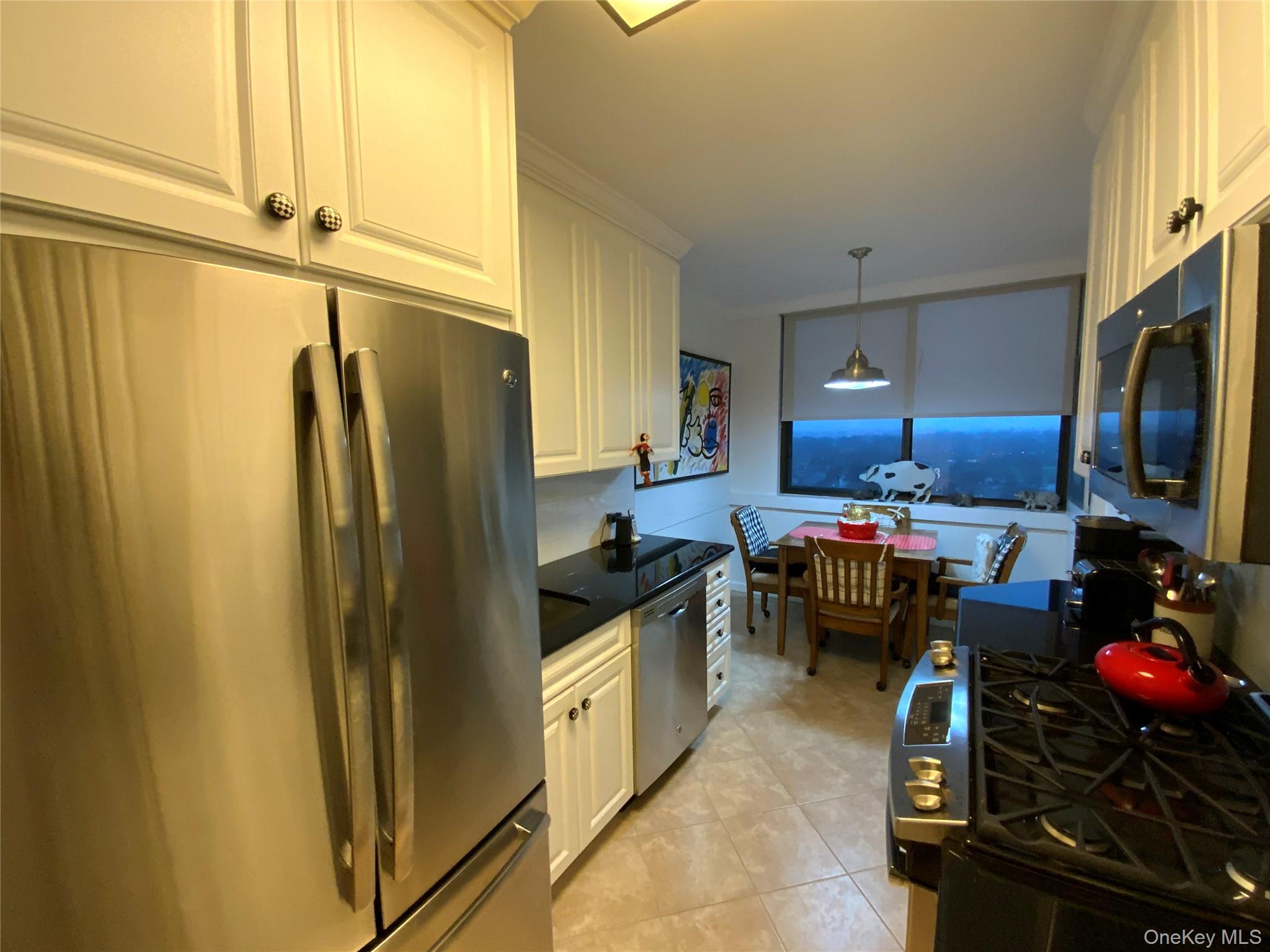 #10 photo, 26910 Grand Central Parkway, クイーンズ区 Floral Park , NY 11005