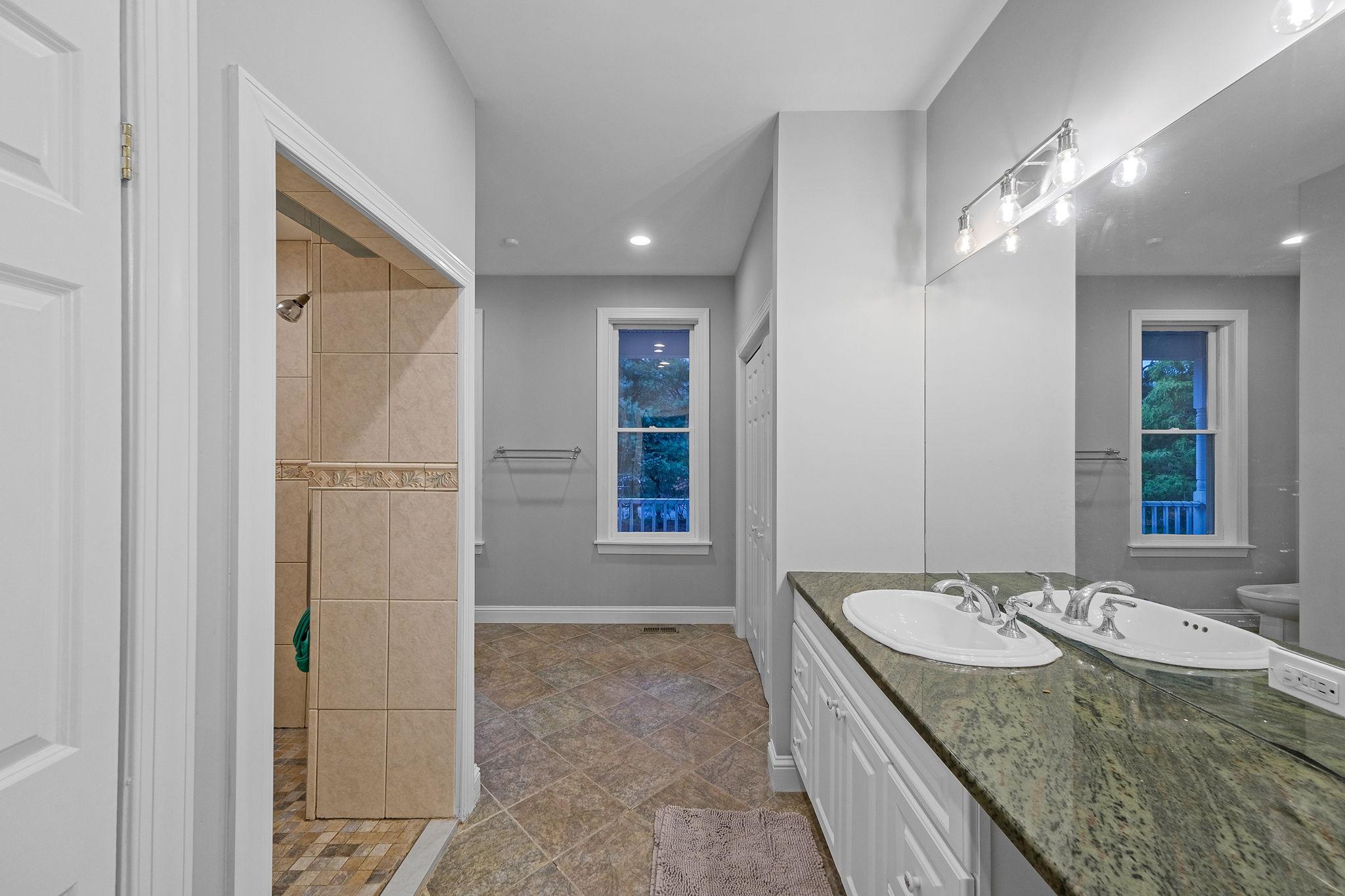 #16 photo, 3 Folkstone Drive, サフォーク郡 East Hampton , NY 11937