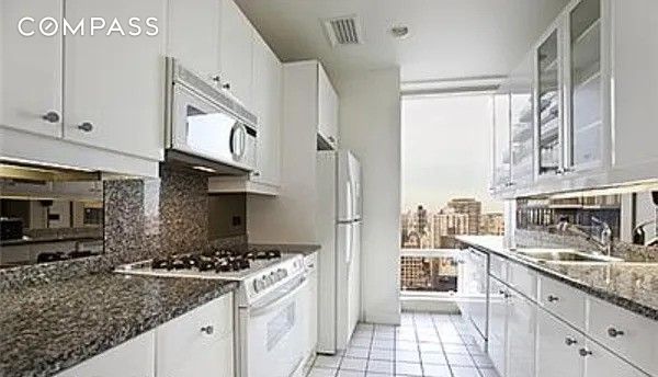 #11 photo, New York City, マンハッタン Midtown East , NY 10017