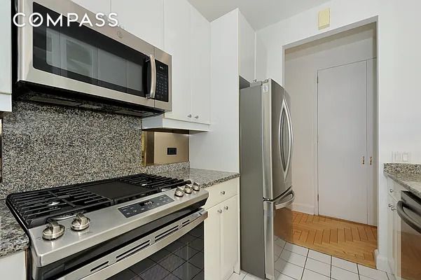 #13 photo, New York City, マンハッタン Midtown East , NY 10017