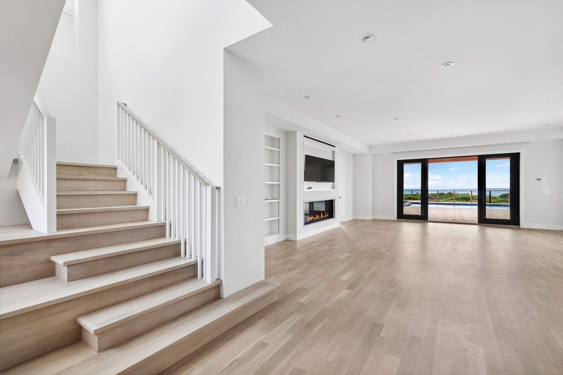 #20 photo, 40 & 42 Deforest Road, サフォーク郡 Montauk , NY 11954