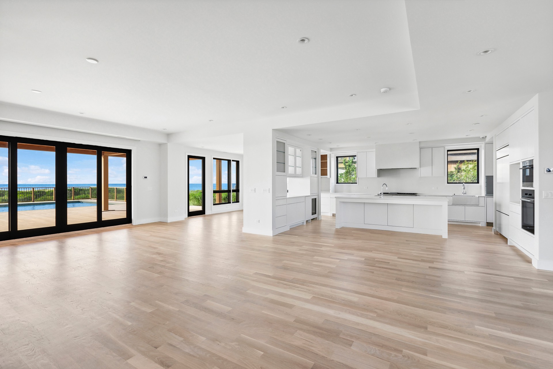 #22 photo, 40 & 42 Deforest Road, サフォーク郡 Montauk , NY 11954