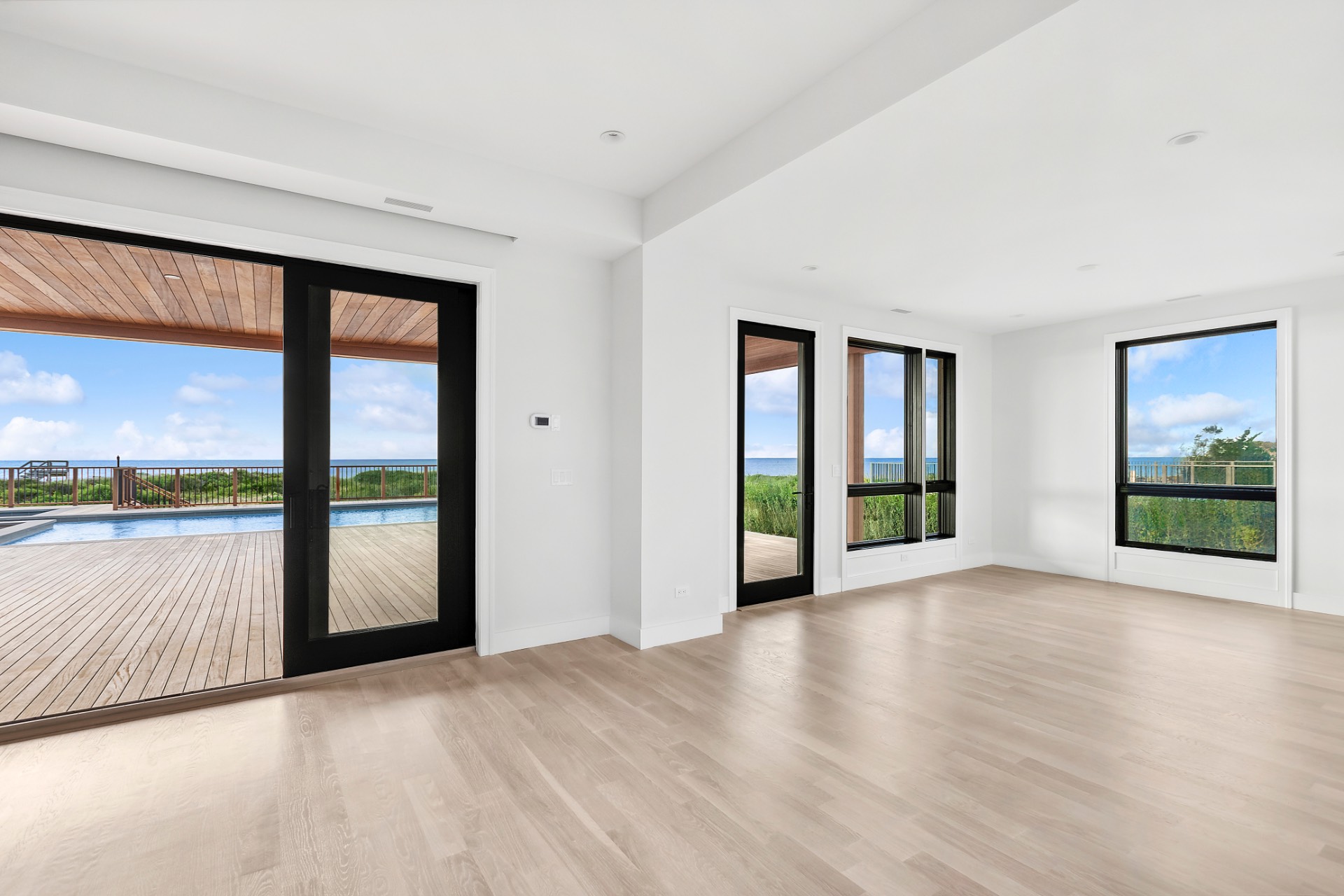 #24 photo, 40 & 42 Deforest Road, サフォーク郡 Montauk , NY 11954