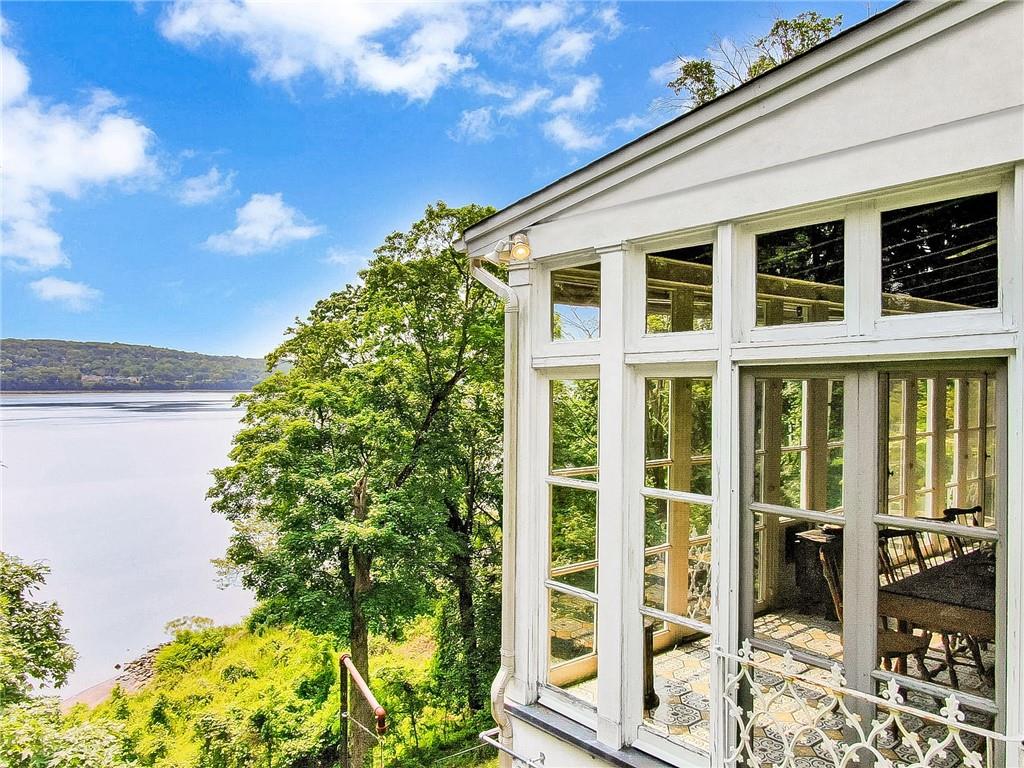 #3 photo, 99 Corbett Lane, Palisades , NY 10964