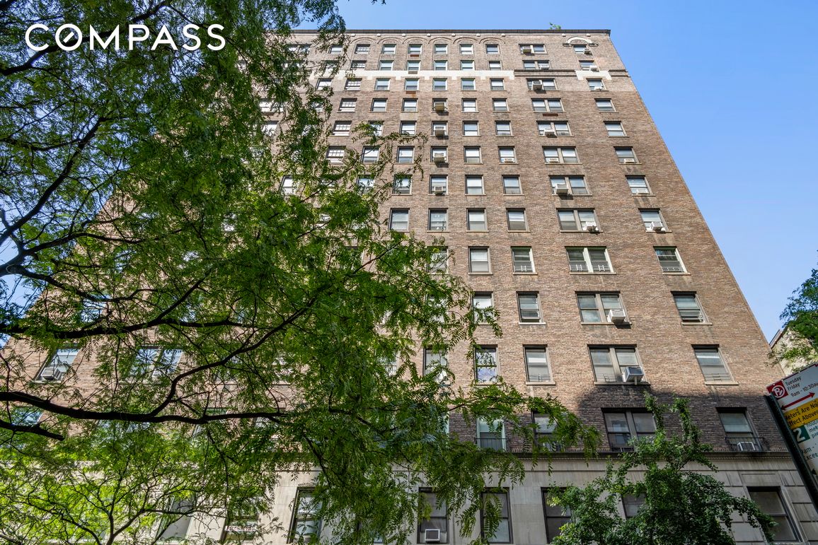 #1 photo, 175 W 73rd Street, Upper West Side , NY 10023