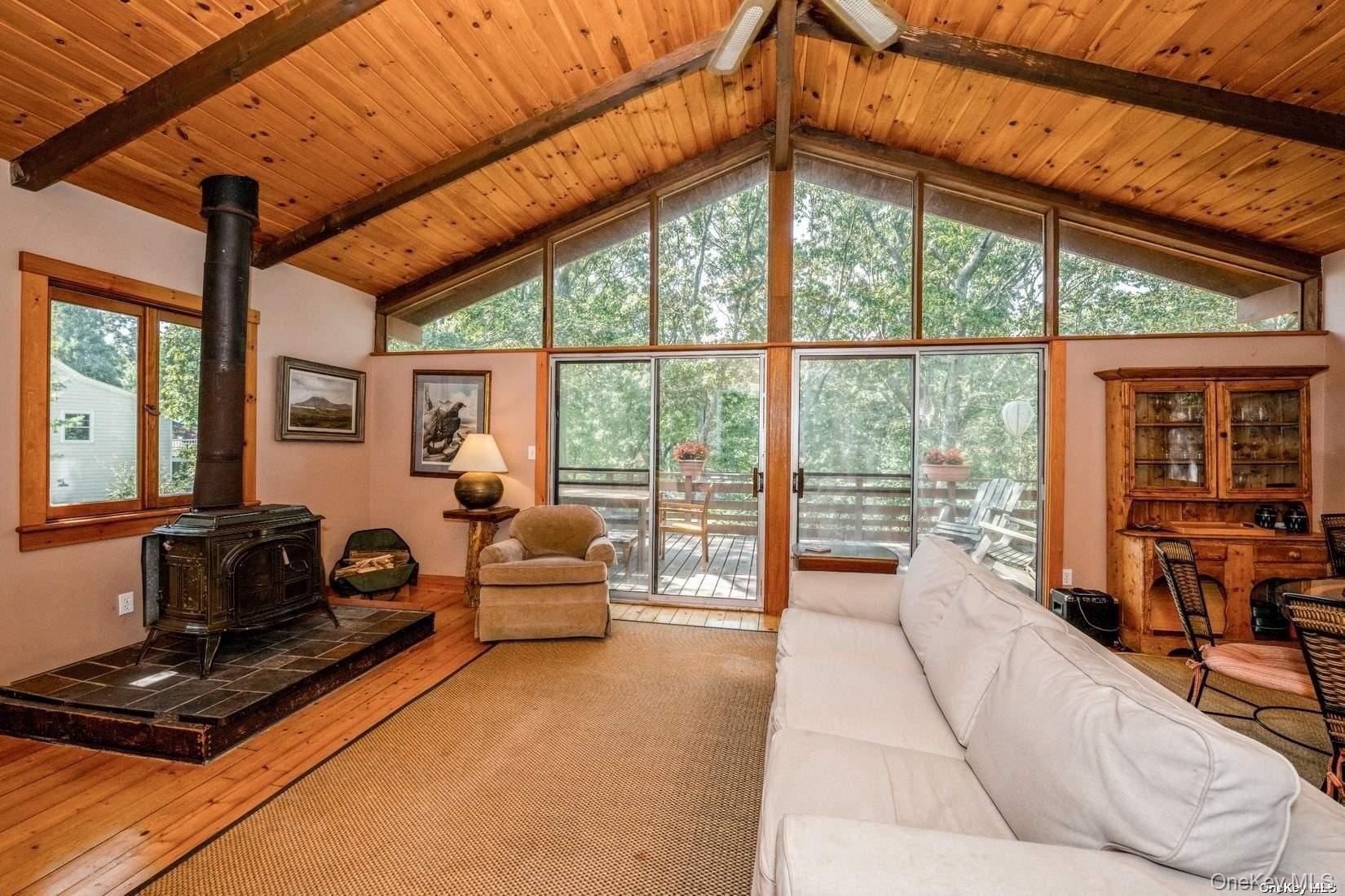 #14 photo, 292 Little Fresh Pond Road, Southampton , NY 11968