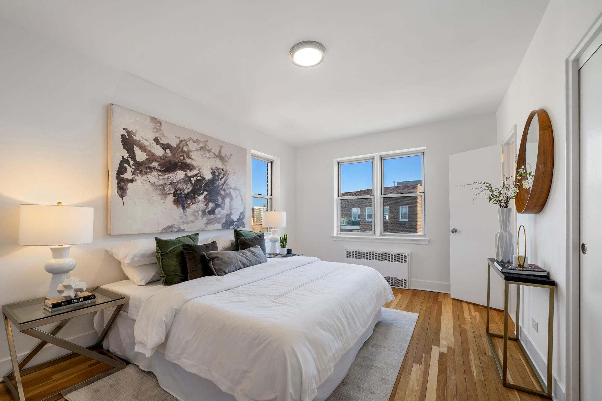 #5 photo, 3850 Hudson Manor Terrace, Bronx , NY 10463