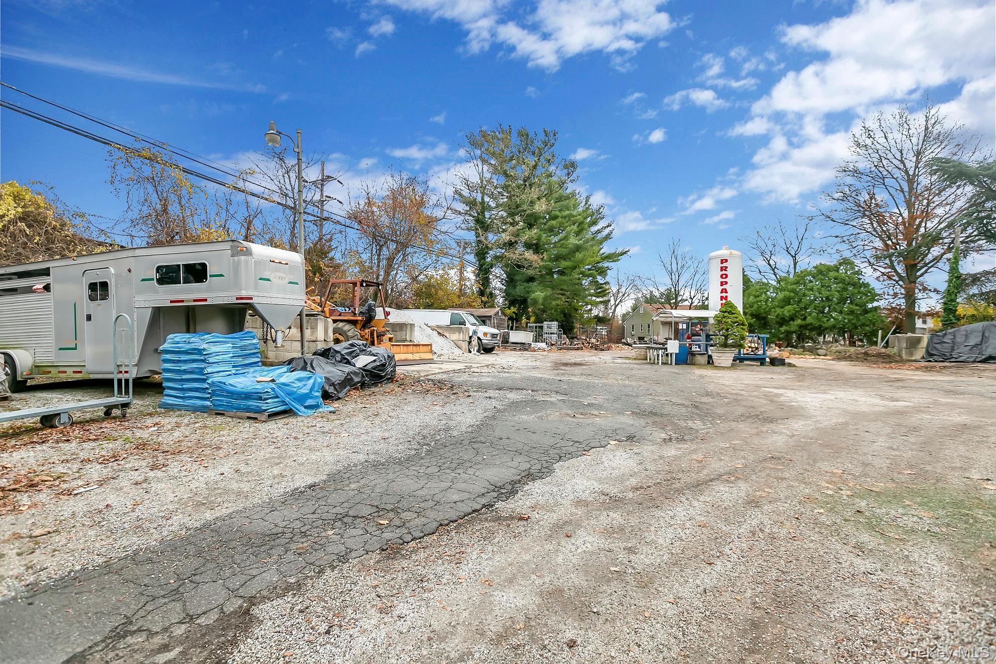 #10 photo, 42 Hempstead Turnpike, ナッソー郡 Farmingdale , NY 11735