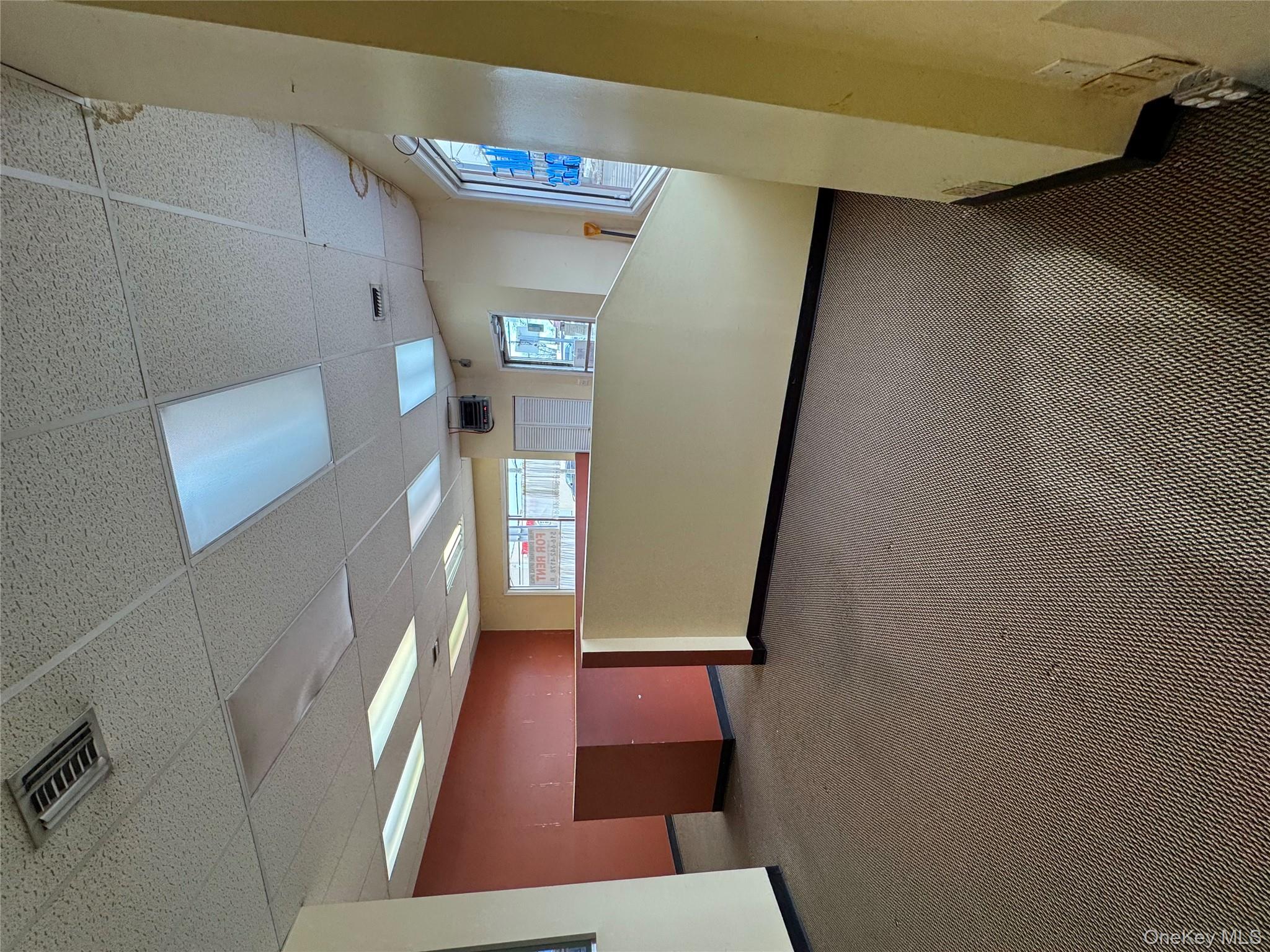 #10 photo, 900 Hempstead Turnpike, ナッソー郡 Franklin Square , NY 11010