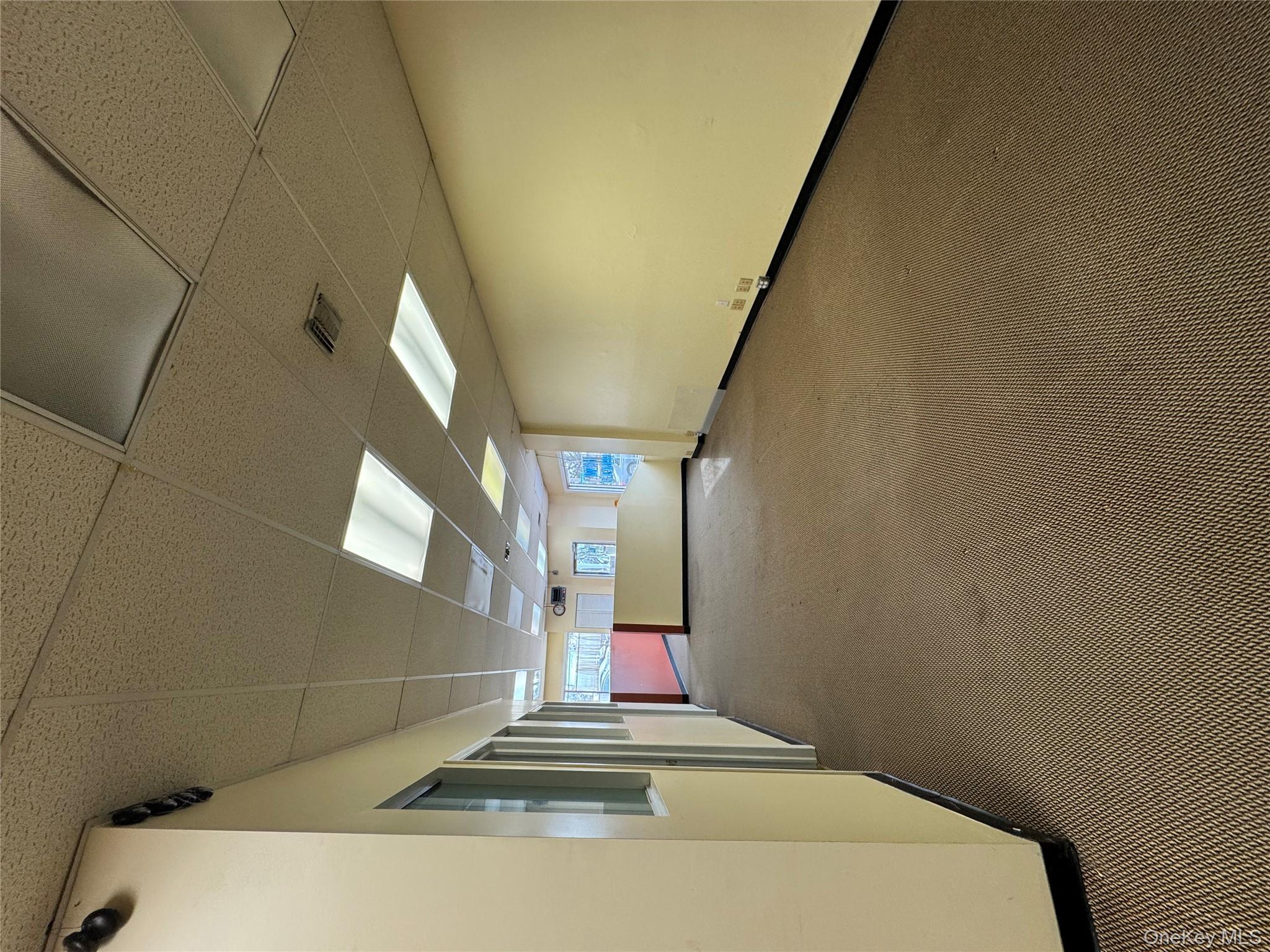 #18 photo, 900 Hempstead Turnpike, ナッソー郡 Franklin Square , NY 11010