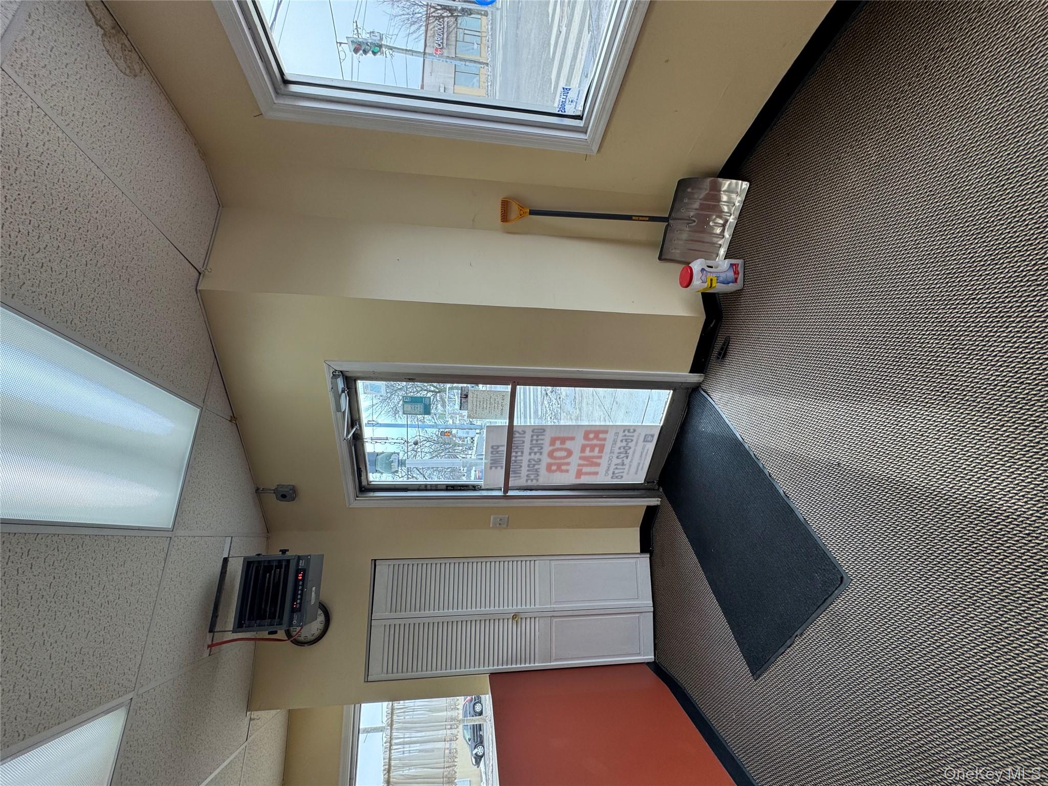 #5 photo, 900 Hempstead Turnpike, ナッソー郡 Franklin Square , NY 11010