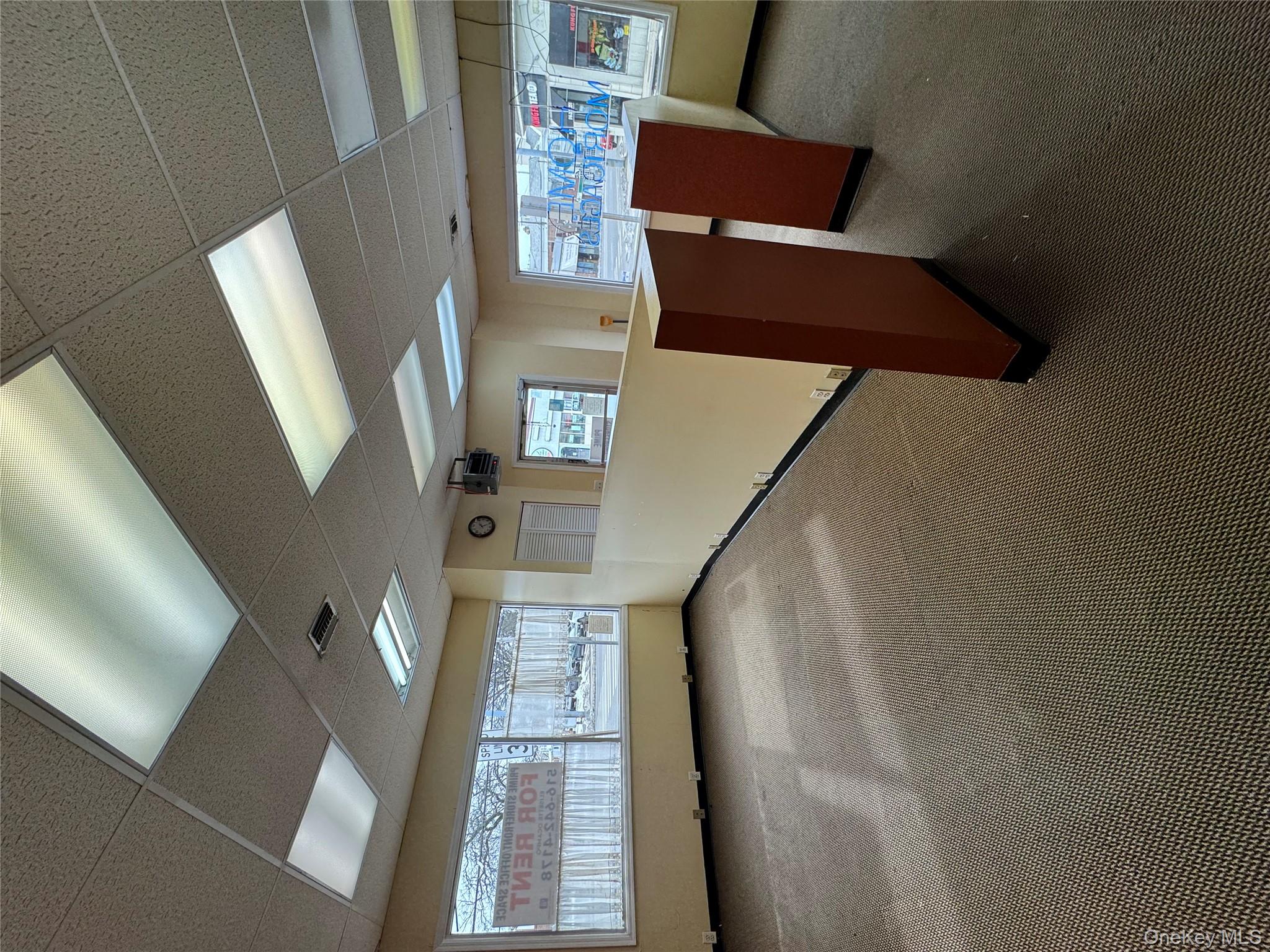 #6 photo, 900 Hempstead Turnpike, ナッソー郡 Franklin Square , NY 11010