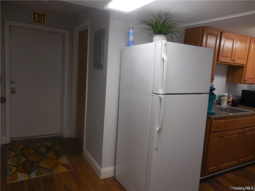 #20 photo, 34 Route 17K, Newburgh , NY 12550