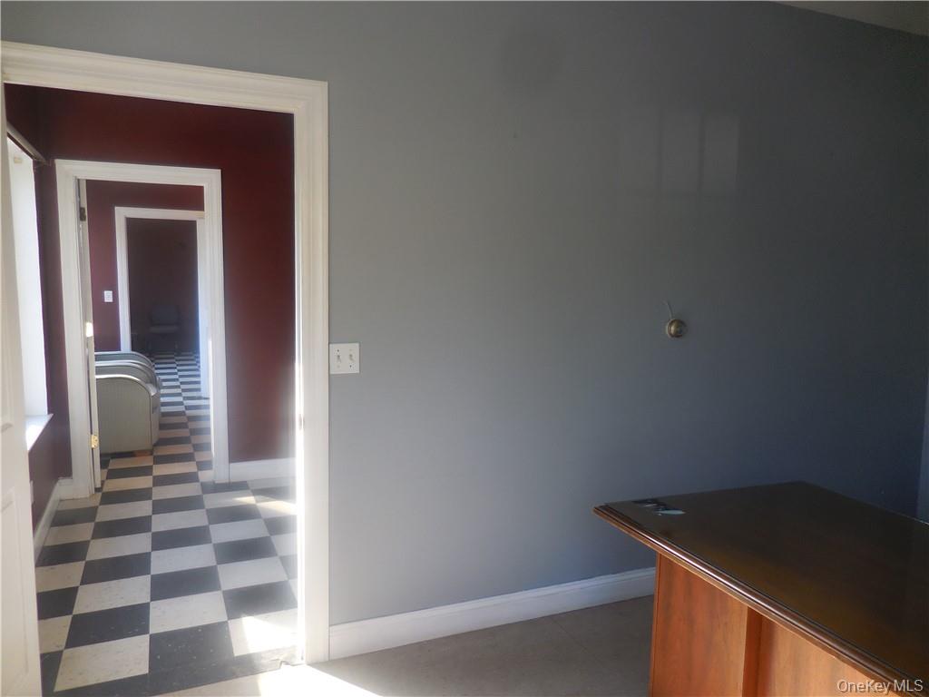 #13 photo, 2899 US Route 9w, New Windsor , NY 12553