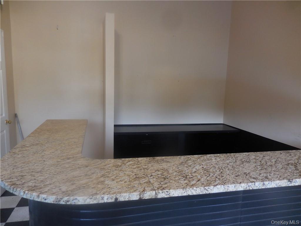 #7 photo, 2899 US Route 9w, New Windsor , NY 12553