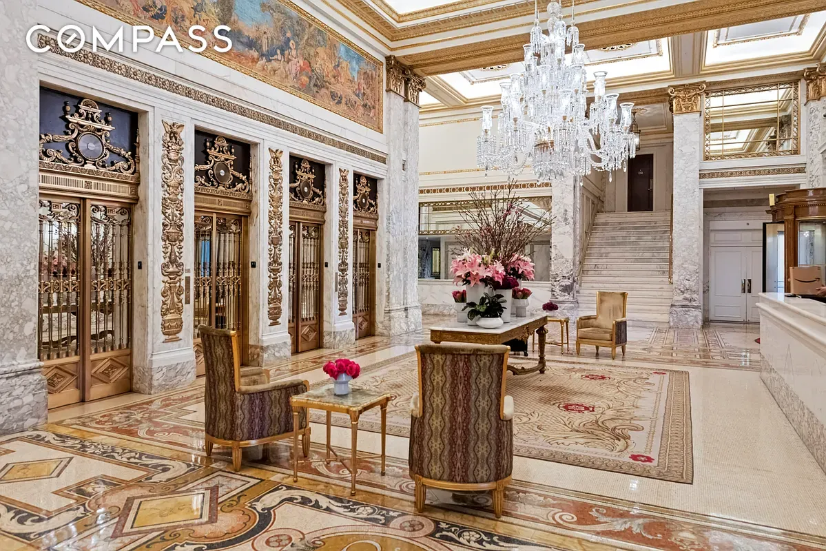 #11 photo, 1 Central Park S, マンハッタン Central Park South , NY 10019