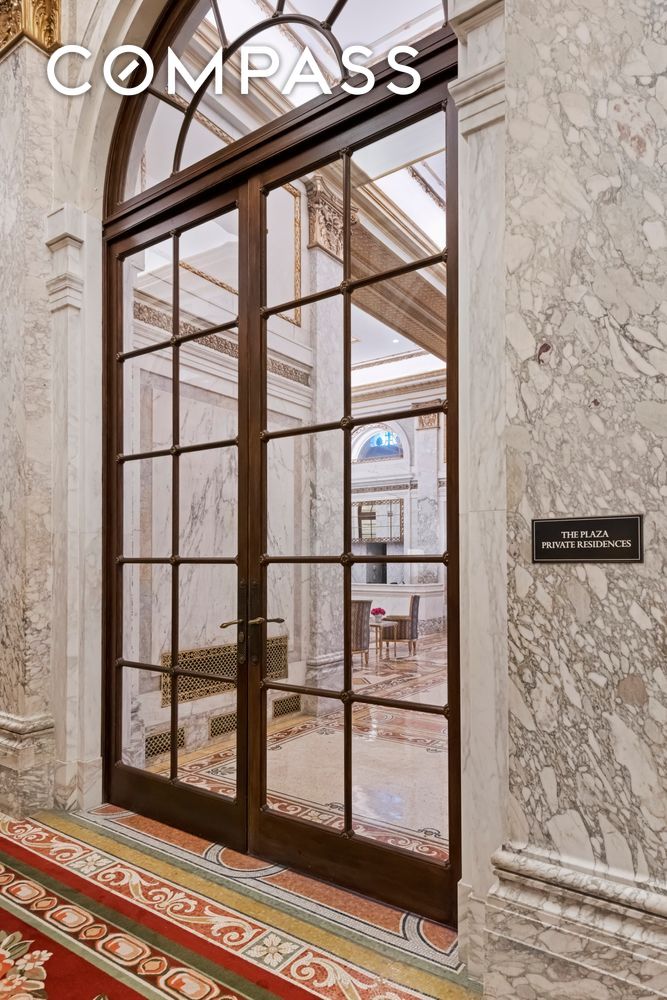 #15 photo, 1 Central Park S, マンハッタン Central Park South , NY 10019