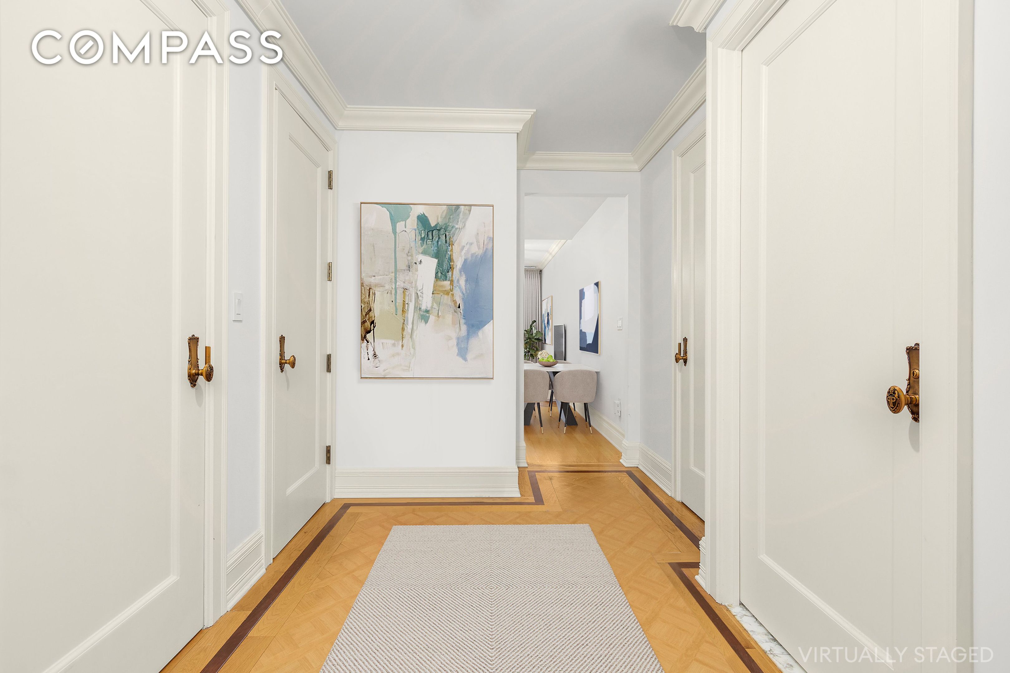 #5 photo, 1 Central Park S, マンハッタン Central Park South , NY 10019