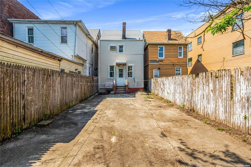 #16 photo, 150-12 107th Ave, Jamaica , NY 11433