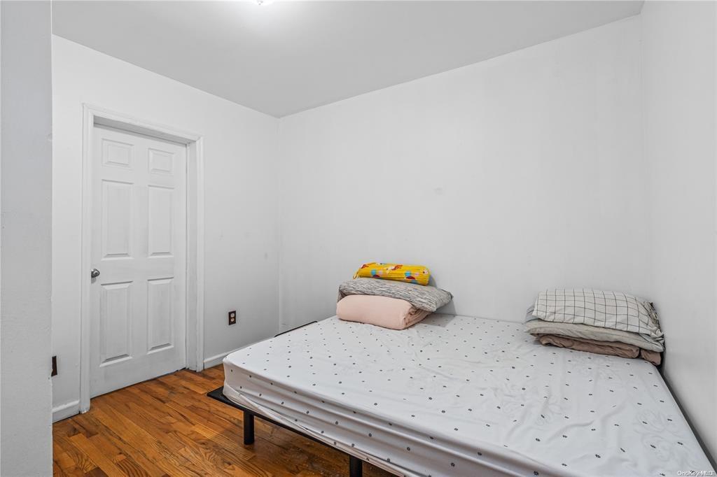 #9 photo, 150-12 107th Ave, Jamaica , NY 11433