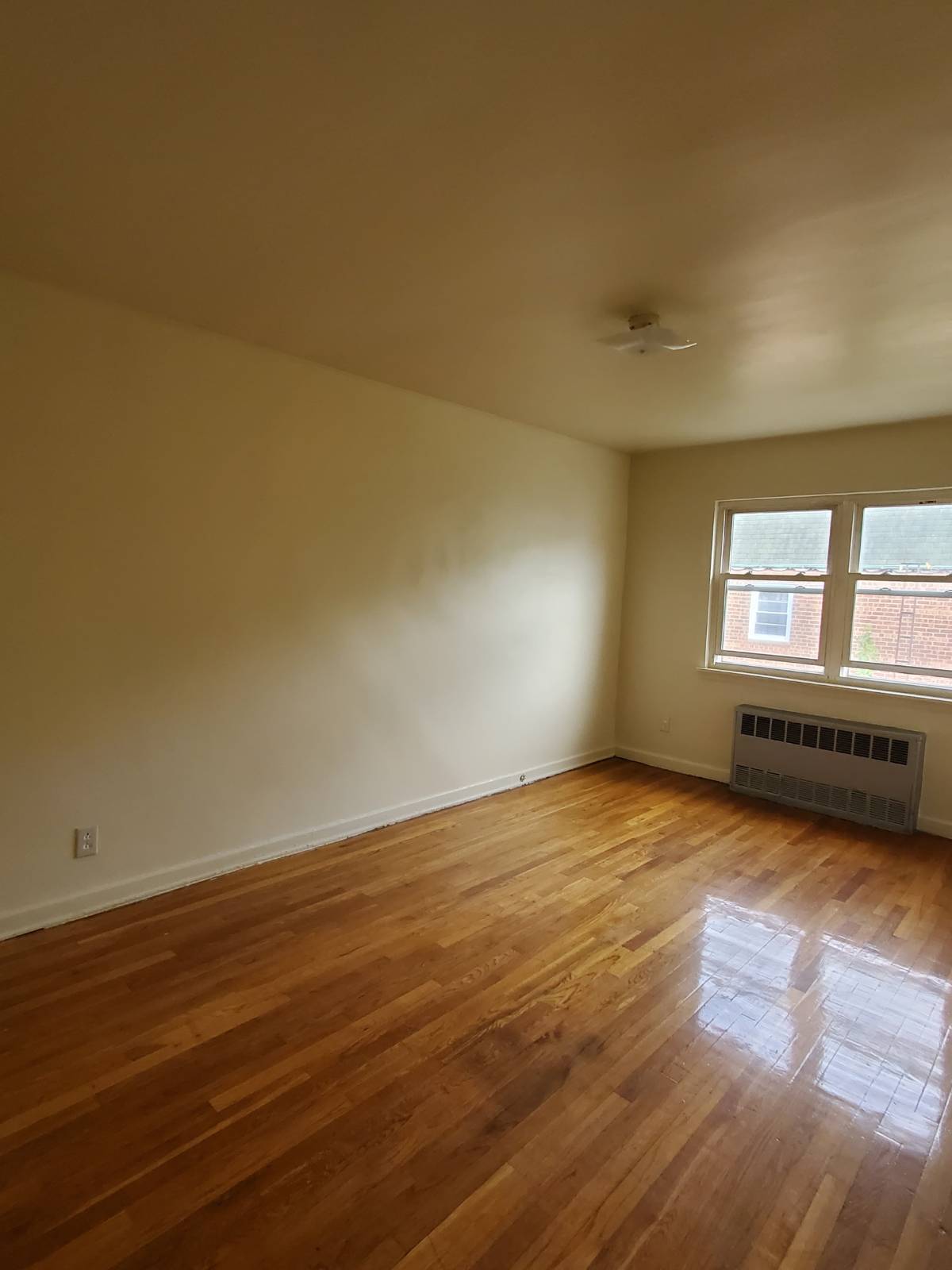 #9 photo, 9816 Avenue  J, Canarsie , NY 11236