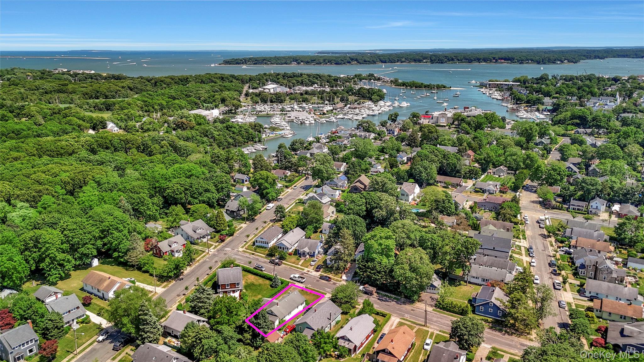 #18 photo, 208 aka 685 Knapp PLace, サフォーク郡 Greenport , NY 11944