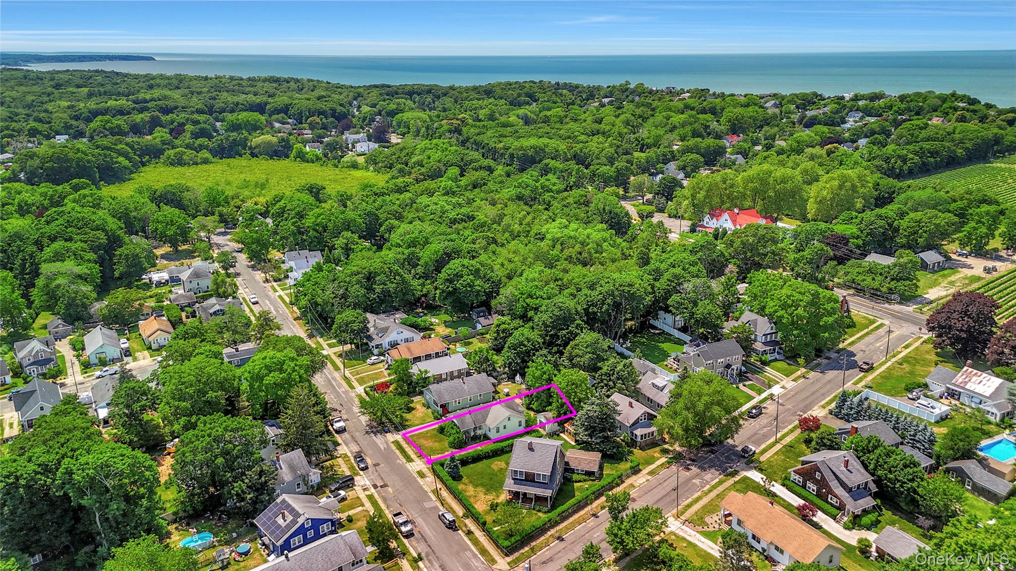 #7 photo, 208 aka 685 Knapp PLace, サフォーク郡 Greenport , NY 11944