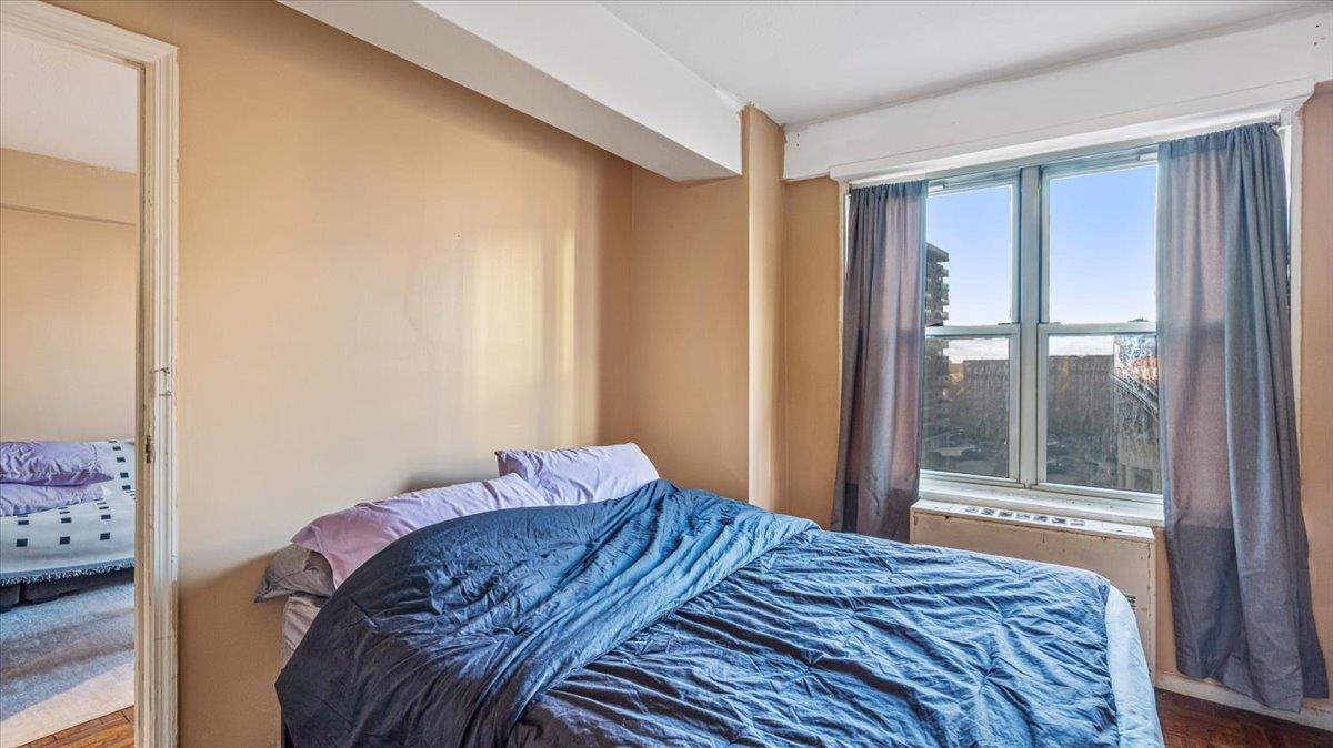 #16 photo, 107-40 Queens Boulevard, Forest Hills , NY 11375