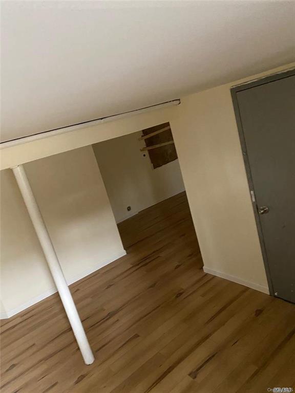 #11 photo, 47 Gladys Avenue, ナッソー郡 Hempstead , NY 11550