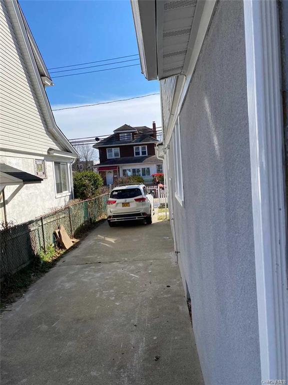 #14 photo, 47 Gladys Avenue, ナッソー郡 Hempstead , NY 11550