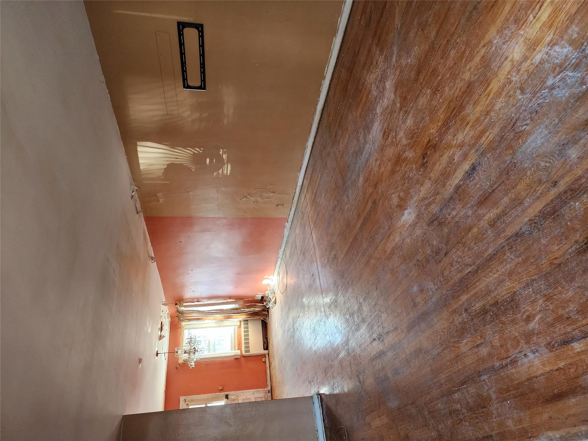 #3 photo, 4069 Grace Avenue, הברונקס Bronx , NY 10466