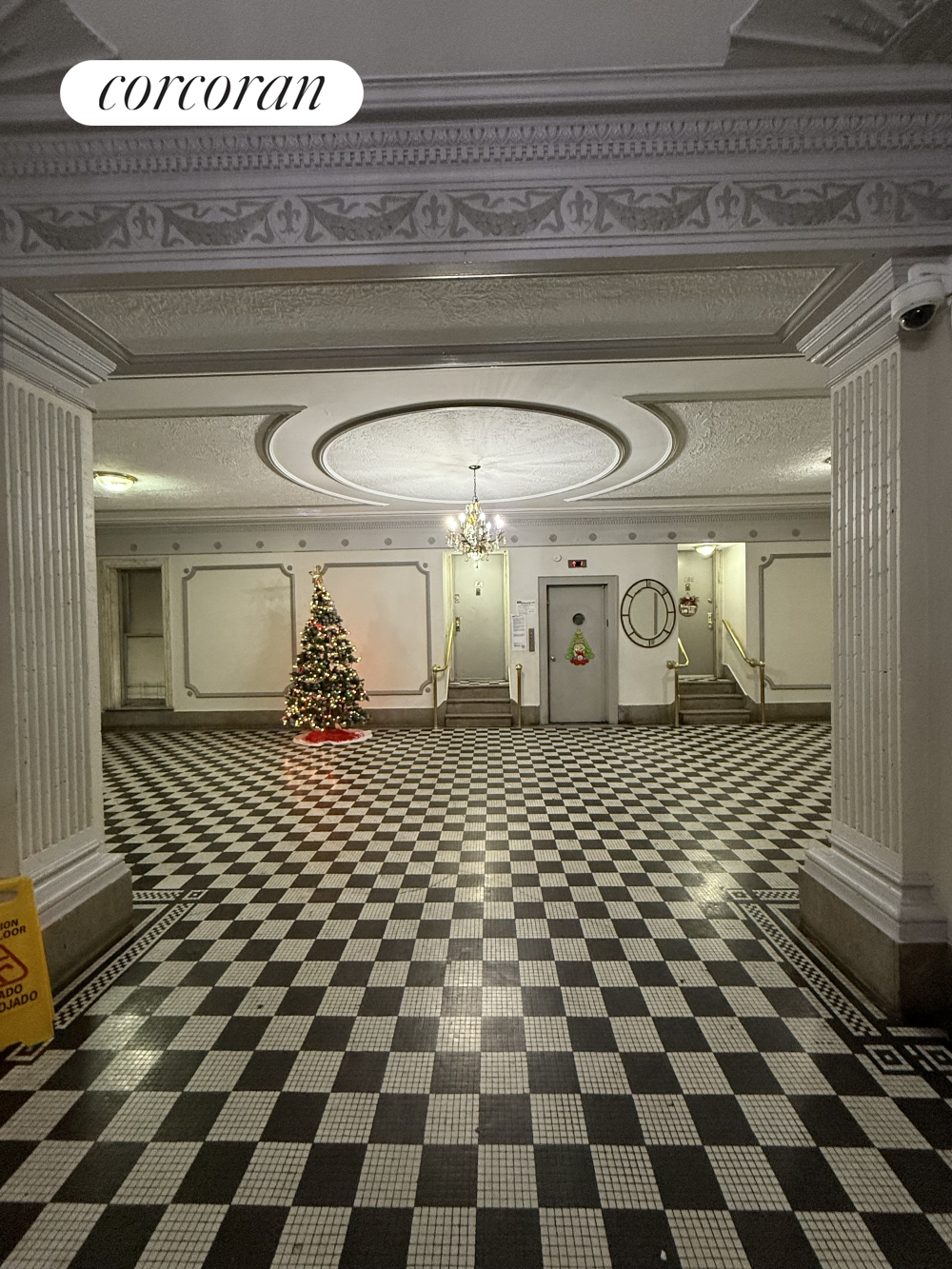 #2 photo, 2156 CRUGER Avenue, Bronxdale , NY 10462