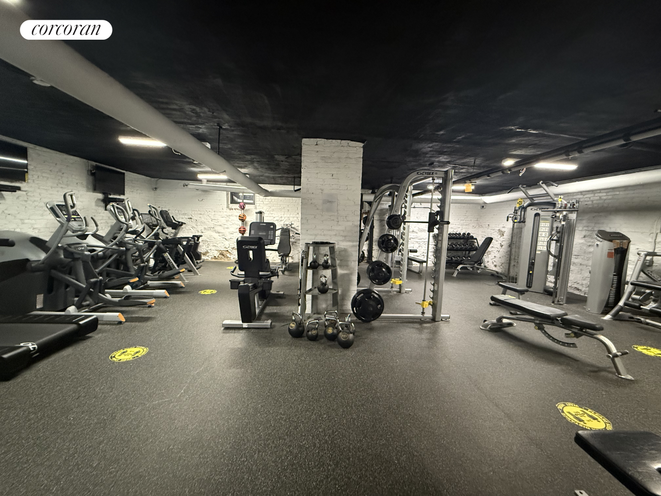 #9 photo, 2156 CRUGER Avenue, Bronxdale , NY 10462