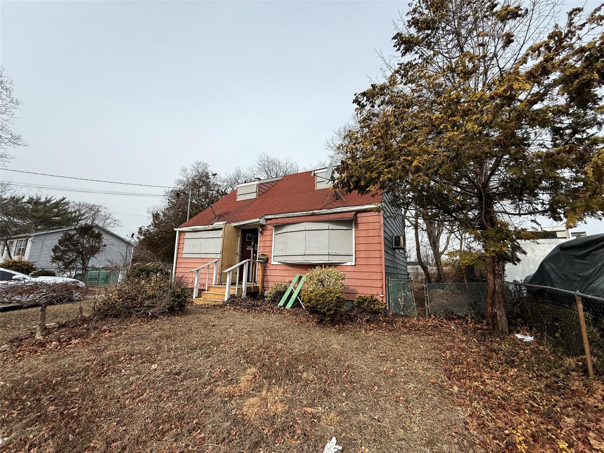 #2 photo, 23 Satinwood Street, サフォーク郡 Central Islip , NY 11722