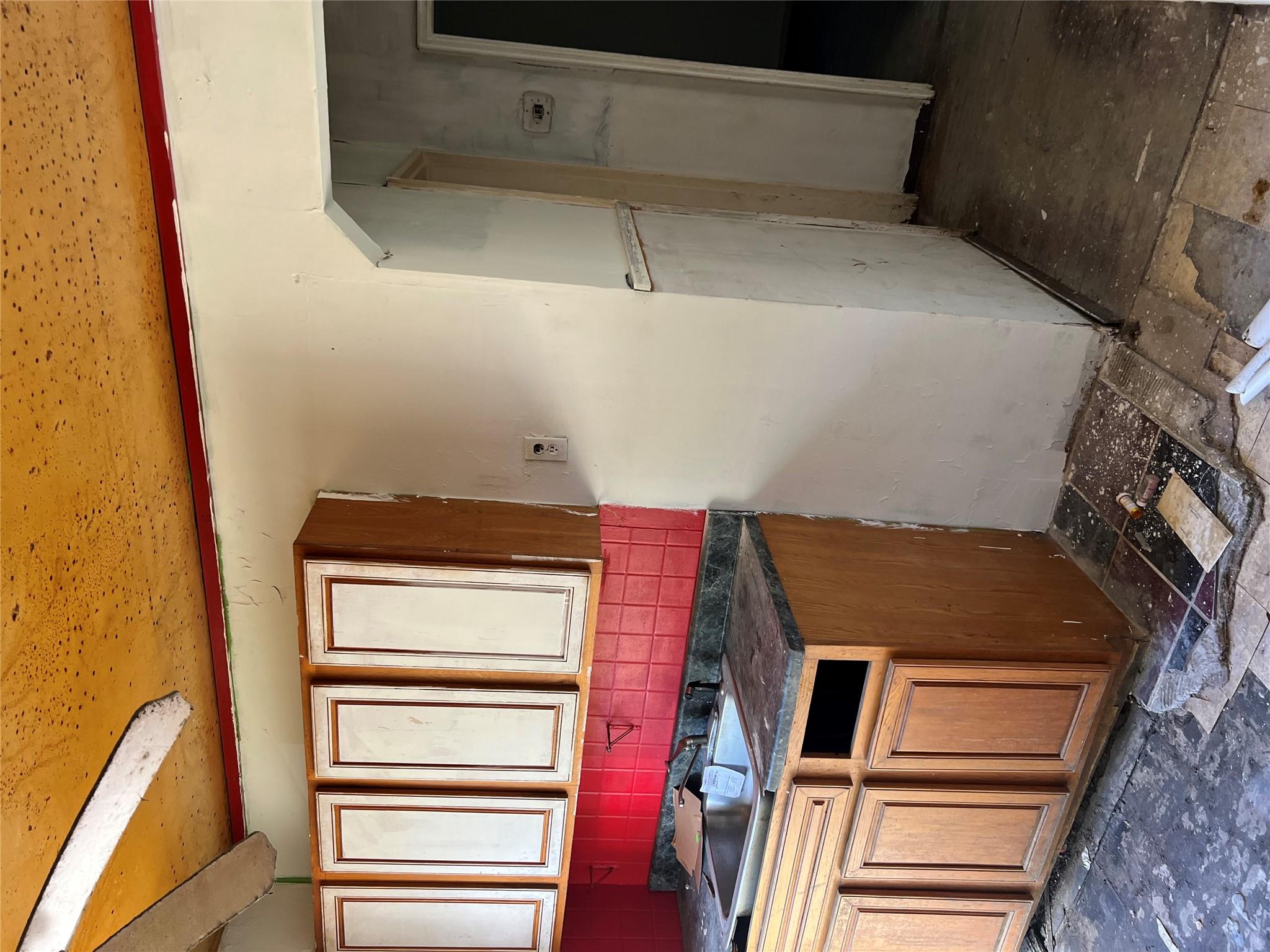 #6 photo, 23 Satinwood Street, サフォーク郡 Central Islip , NY 11722