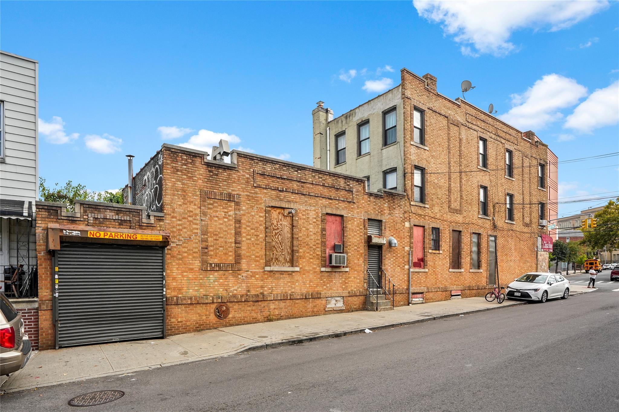 #3 photo, 55-01 Metropolitan, কুইন্‌স Ridgewood , NY 11385