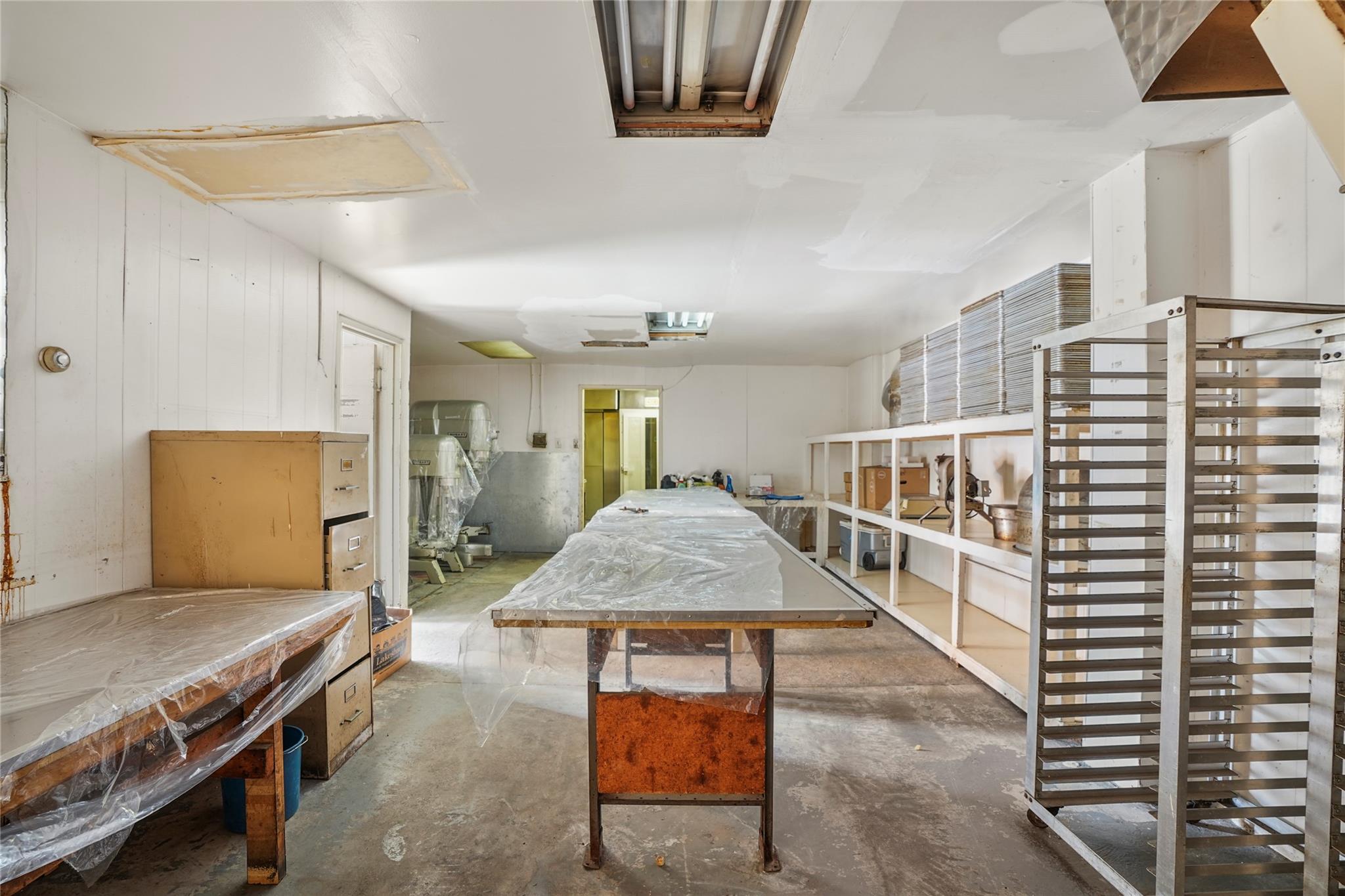 #8 photo, 55-01 Metropolitan, কুইন্‌স Ridgewood , NY 11385