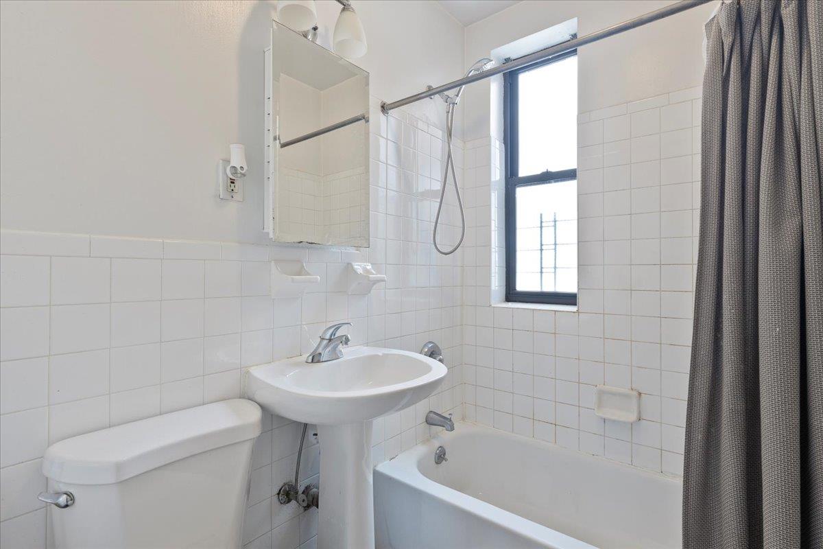 #12 photo, 941 Jerome Avenue, ブロンクス区 Bronx , NY 10452