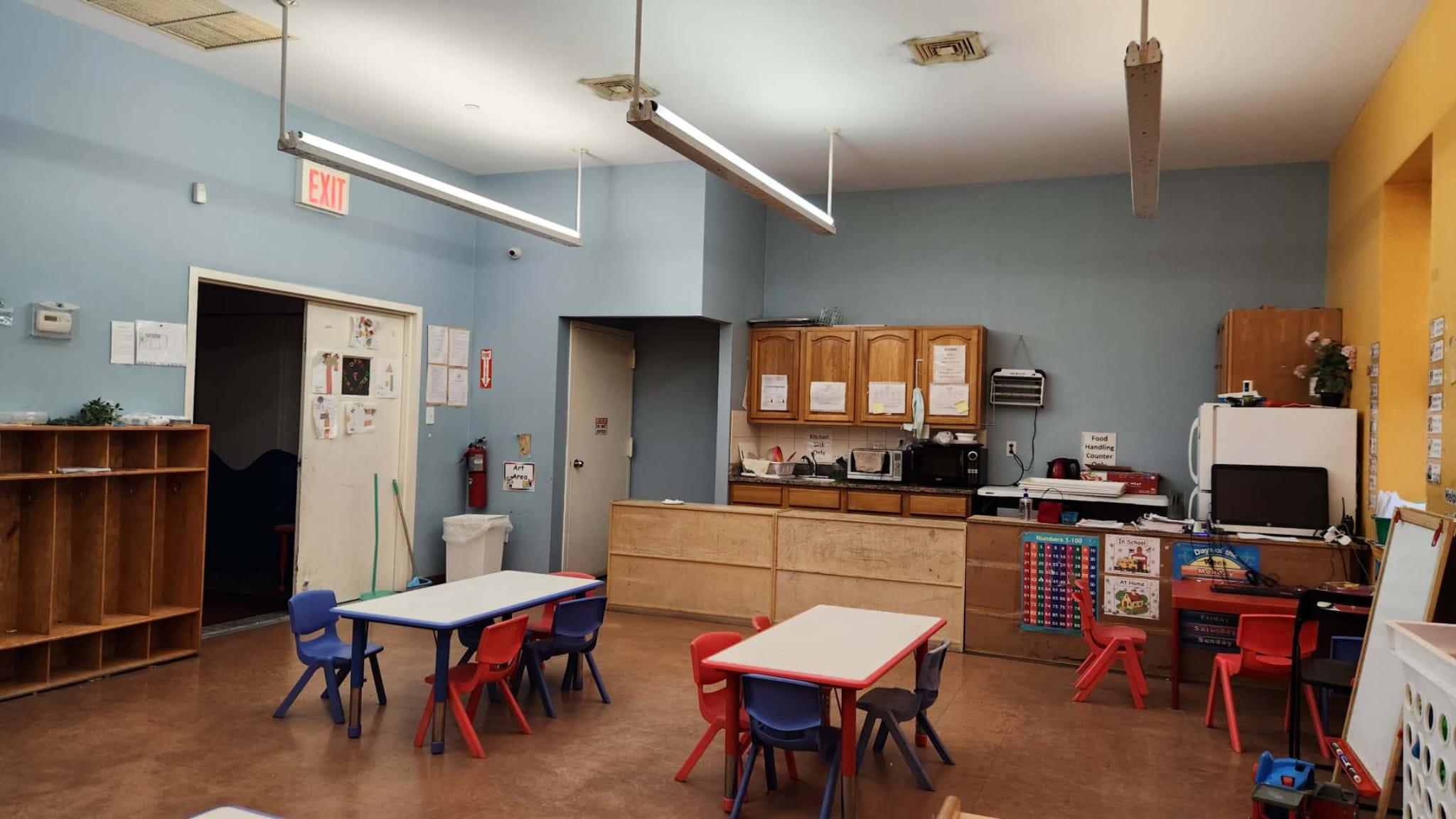 #7 photo, 14-48 College Point Blvd, クイーンズ区 College Point , NY 11356