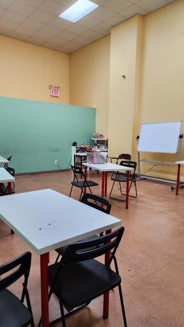 #9 photo, 14-48 College Point Blvd, クイーンズ区 College Point , NY 11356