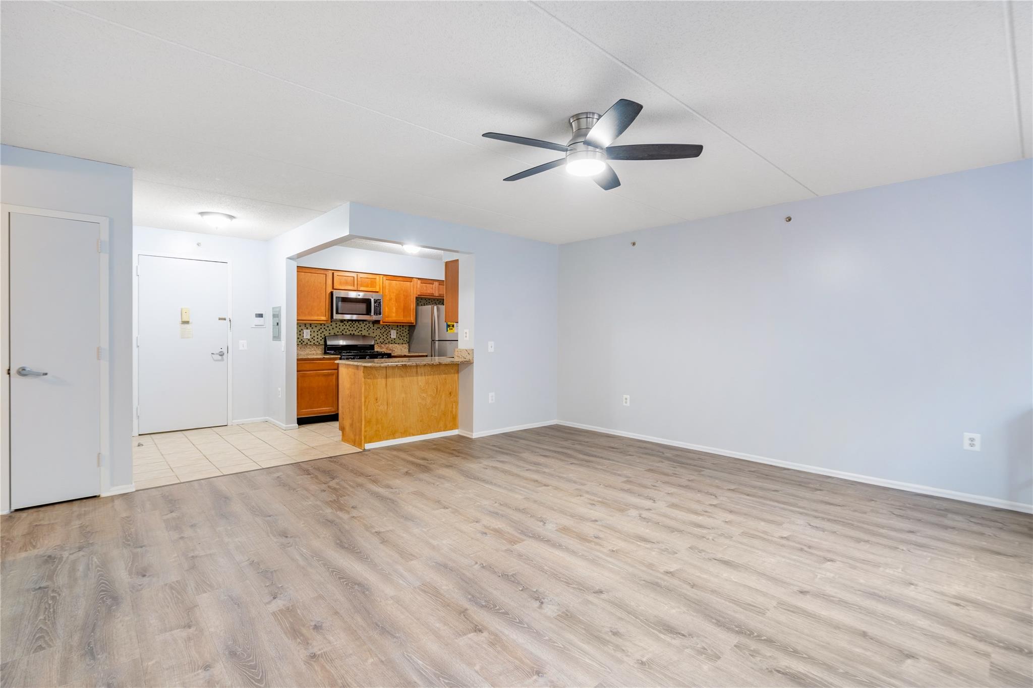 #3 photo, 342 E 119 St, マンハッタン New York (Manhattan) , NY 10035