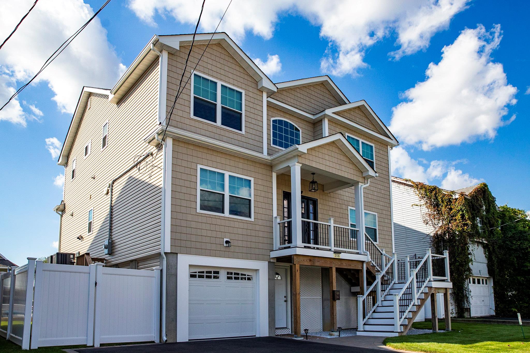 #2 photo, 356 Arthur Street, Freeport , NY 11520