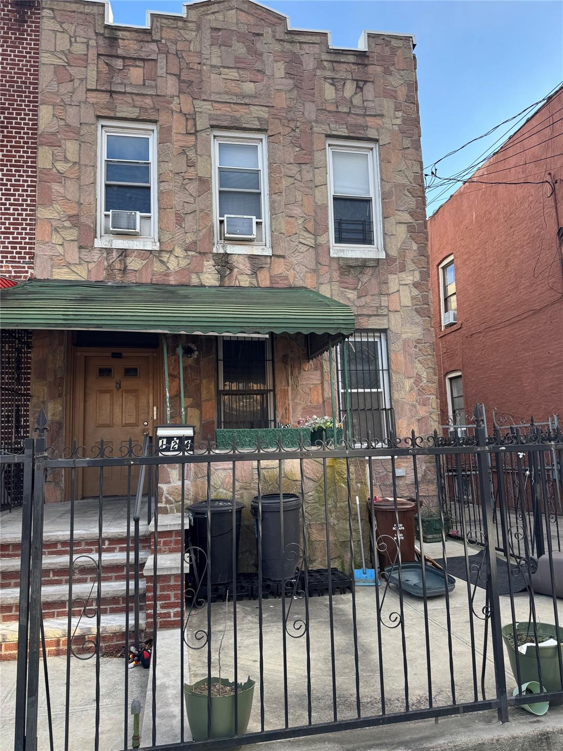 #2 photo, 124 Lott Avenue, ブルックリン区 Brooklyn , NY 11212