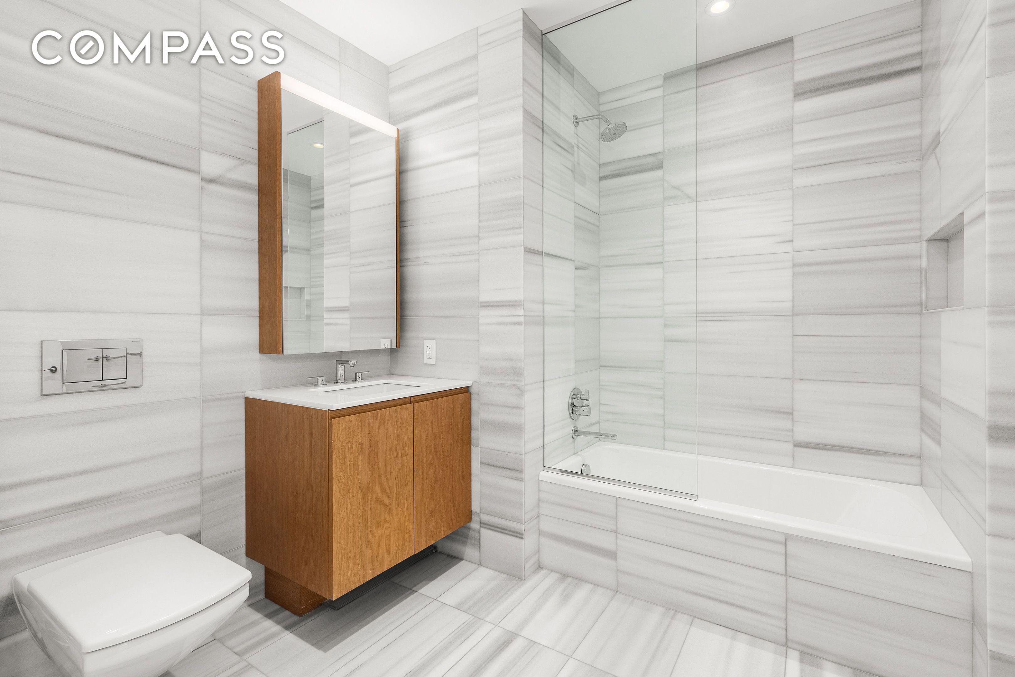 #13 photo, 50 West Street, マンハッタン Financial District , NY 10006