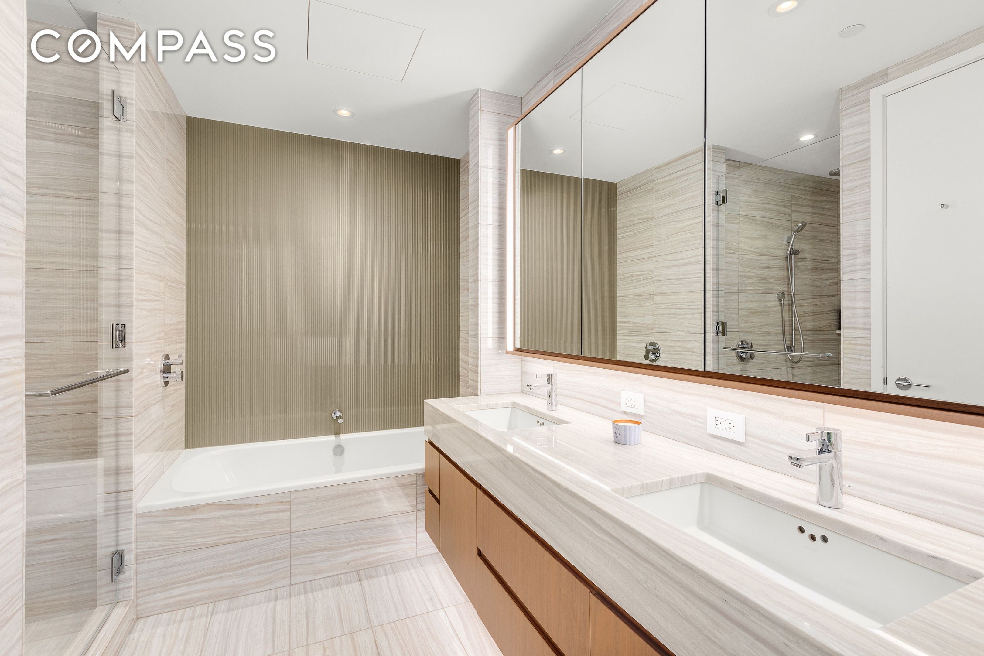 #9 photo, 50 West Street, マンハッタン Financial District , NY 10006